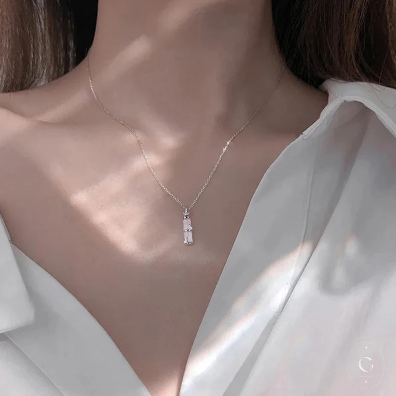 Bamboo Nacre Pearl Necklace: Add a Touch of Nature's Sparkle to Your Day. - Second Image