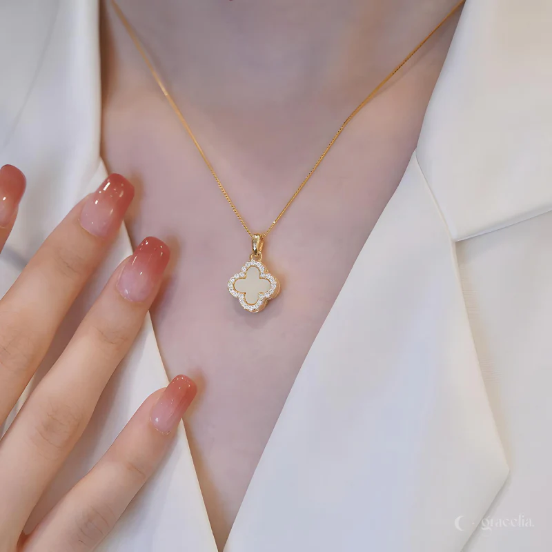 Gold Clover Necklace: The Grande Design for Elegant Statement Style (If applicable). - Second Image